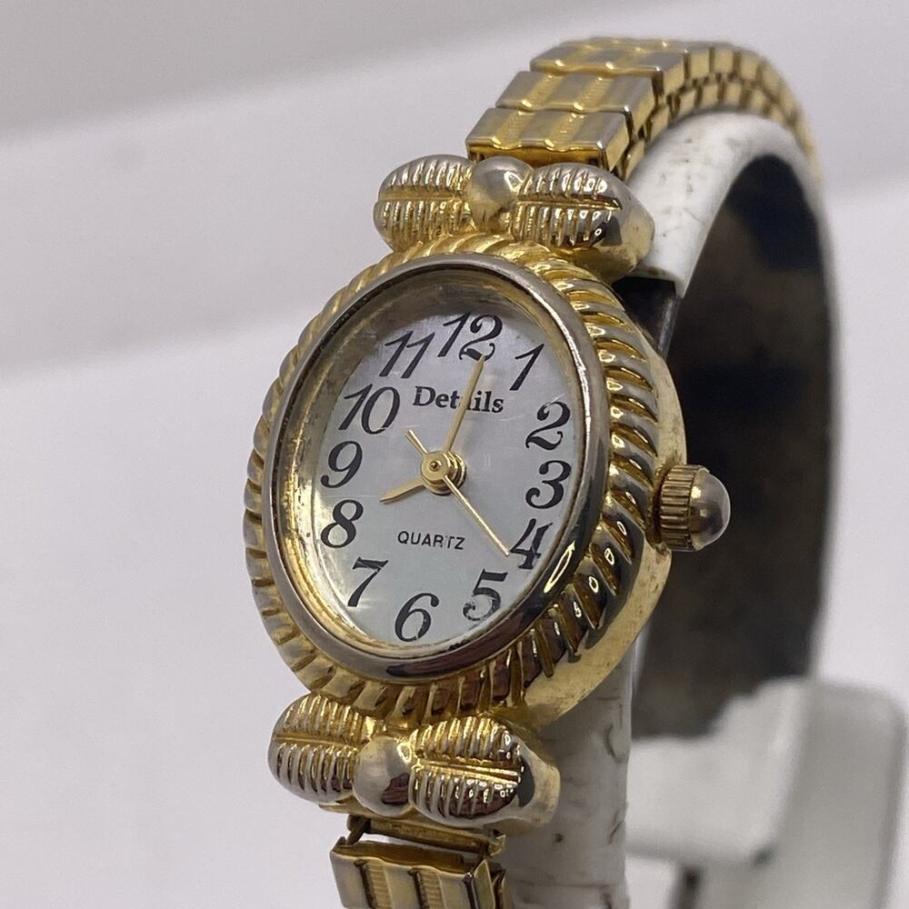 Vintage Details Gold Tone Stretch Watch New Battery